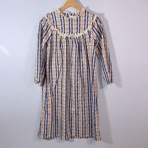Lanz of Salzburg girls 10 Classic Blue Tyrolean Stripe Soft Nightgown Christmas
